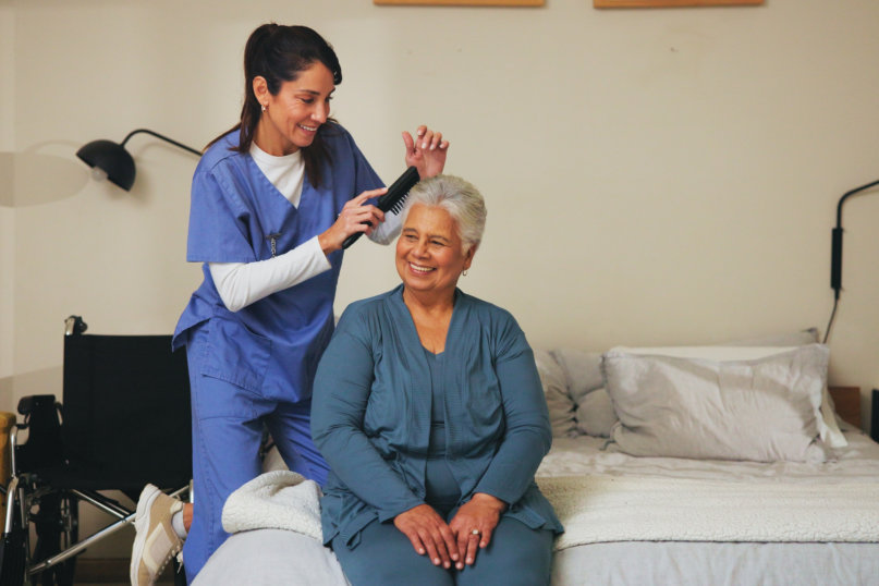 ways-to-stay-connected-with-aging-parents-from-afar